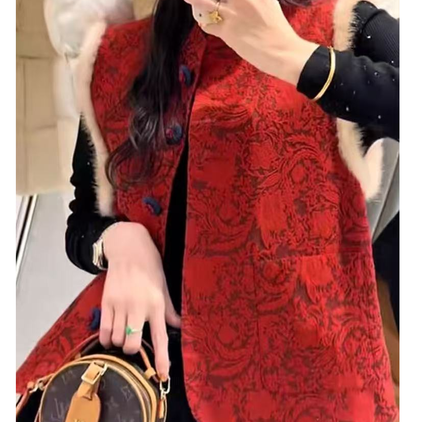 如意~新中式红色国风百搭冬季立领玫瑰花浮雕拼接加棉高定马夹624