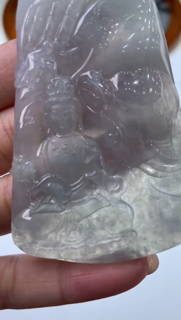 翡翠未镶嵌挂件2202857