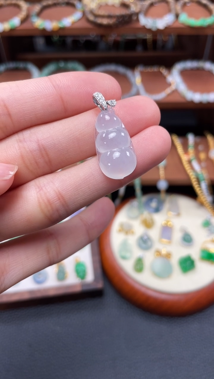 【闪购商品】翡翠吊坠(不含链)18K金镶嵌一个  JK439
