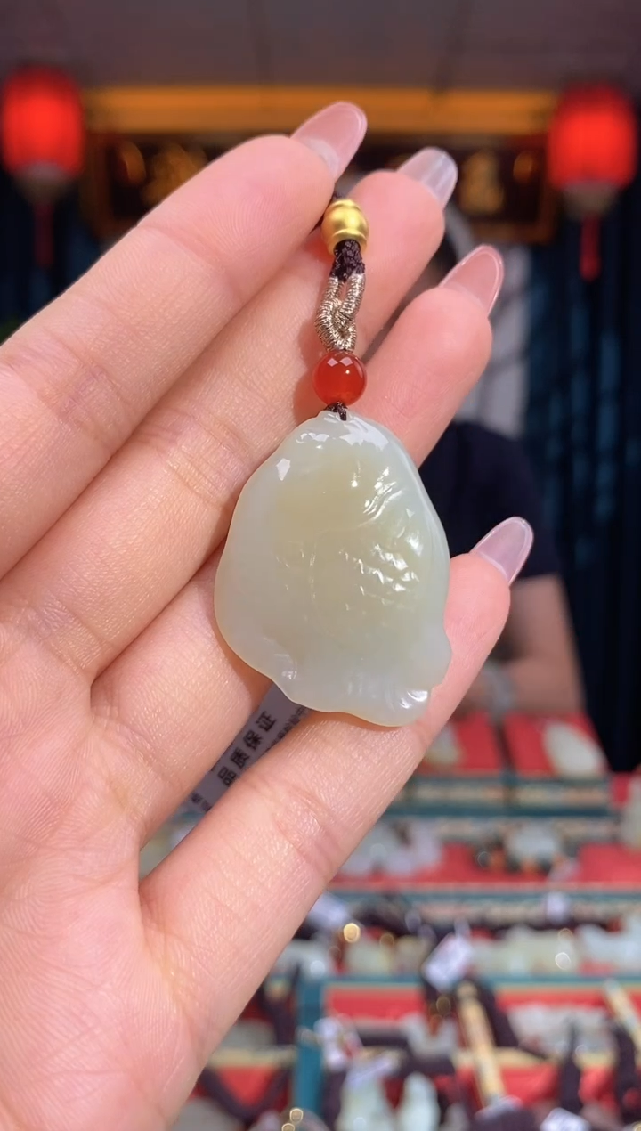 和田玉未镶嵌挂件鱼