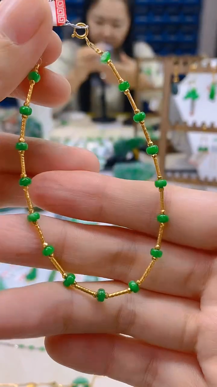 颈饰18K金镶嵌翡翠新号开播 全场乱卖