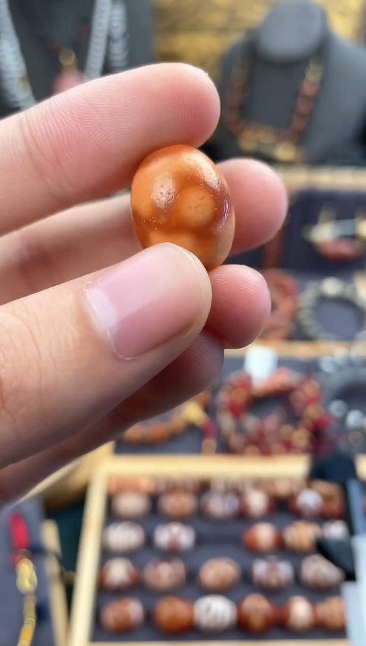 【闪购商品】玛瑙/玉髓颈饰未镶嵌金蟾坛城三眼单珠