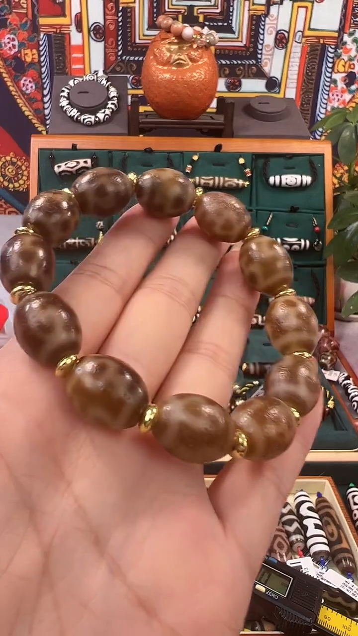 玛瑙/玉髓（覆膜）颈饰合金50（微瑕）