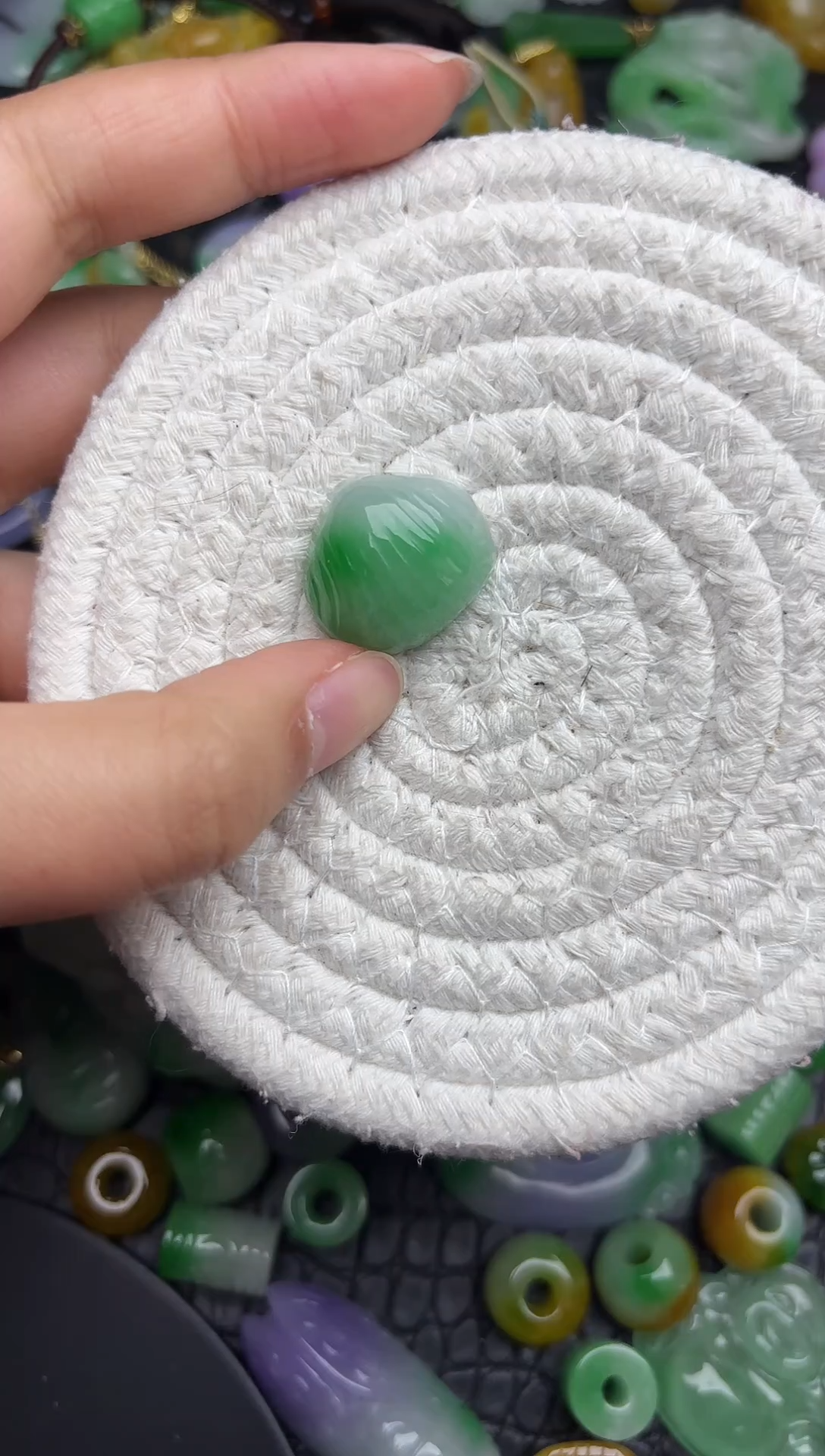 颈饰未镶嵌翡翠缅甸翡翠吊坠