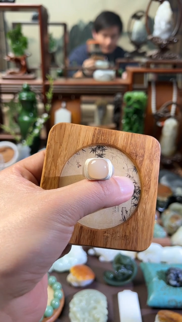 【闪购商品】和田玉戒指银S925镶嵌活口戒