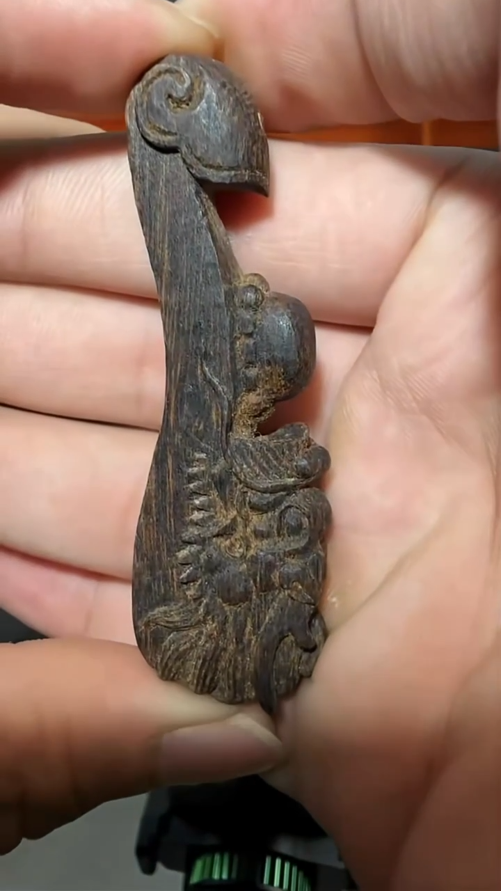 沉香吊坠197号多样性发一