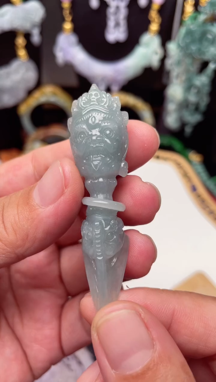 颈饰未镶嵌翡翠吊坠