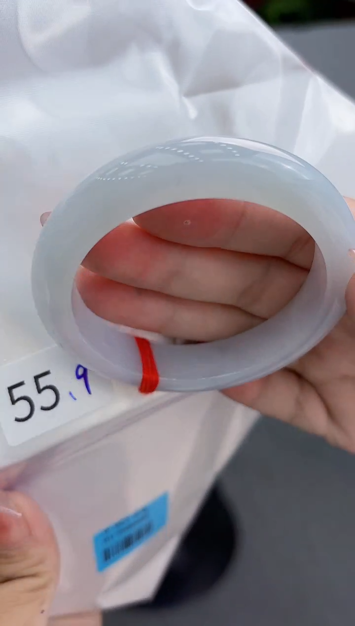 【闪购商品】翡翠手镯未镶嵌翡翠手镯