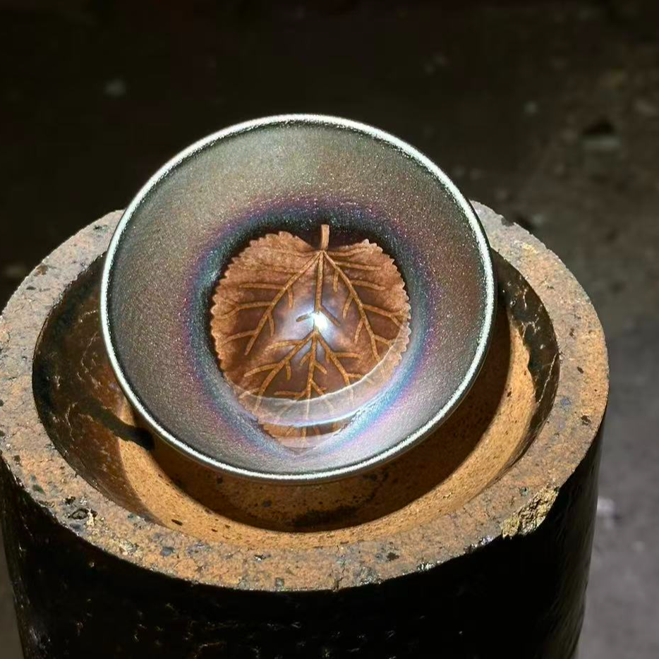 建窑建盏主人杯红彩木叶