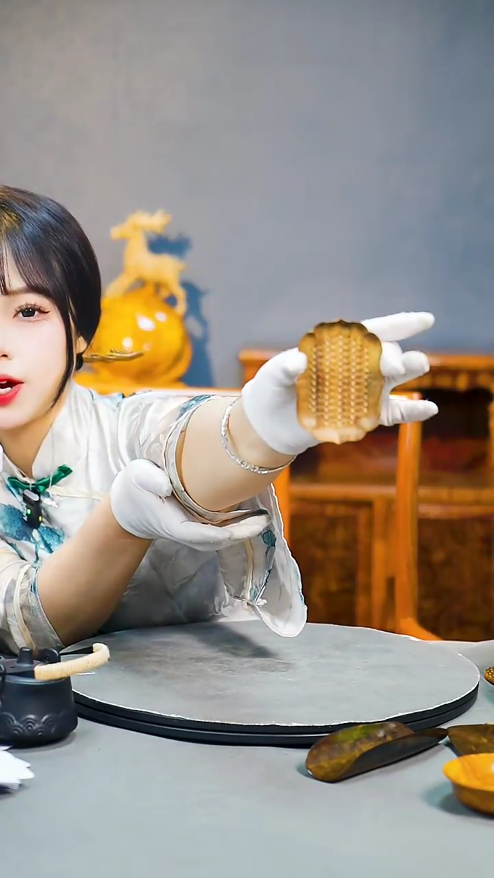 。四川小叶金丝楠茶周边