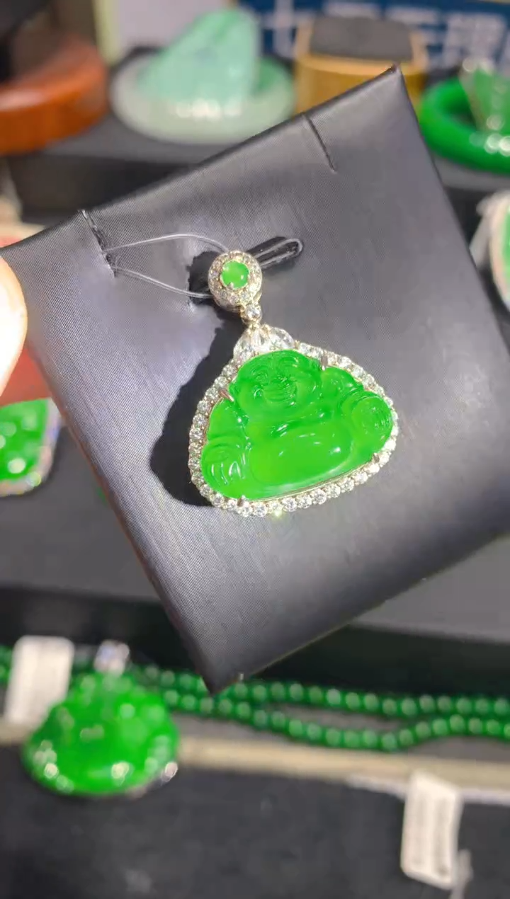 【闪购商品】翡翠颈饰银S925镶嵌51一季