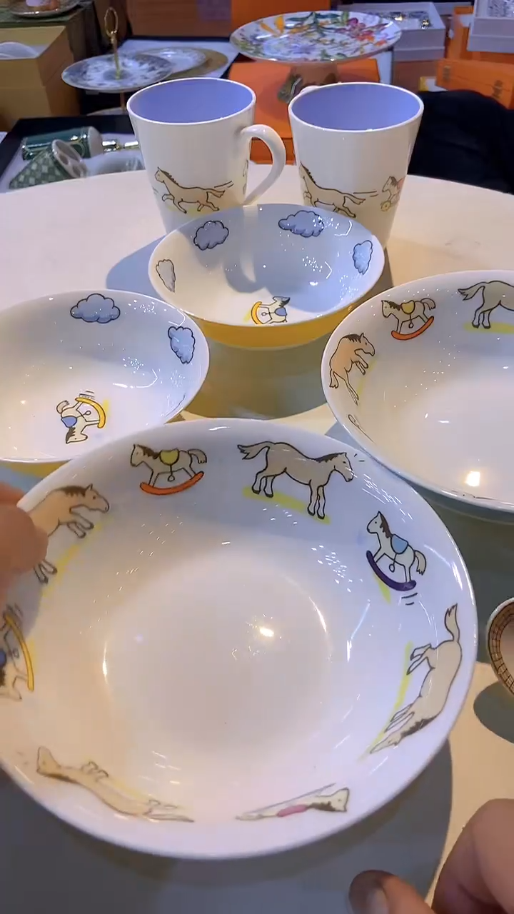 鸿辉家品牌瓷器，京东包邮！