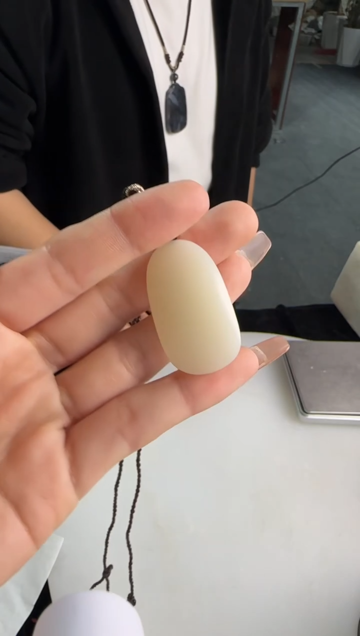 【闪购商品】和田玉吊坠未镶嵌吊坠