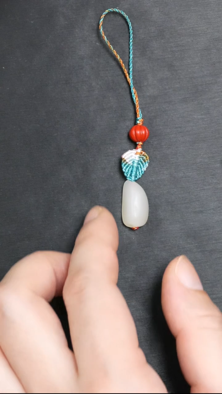 【闪购商品】和田玉吊坠(不含链)未镶嵌2.5克和田玉原石