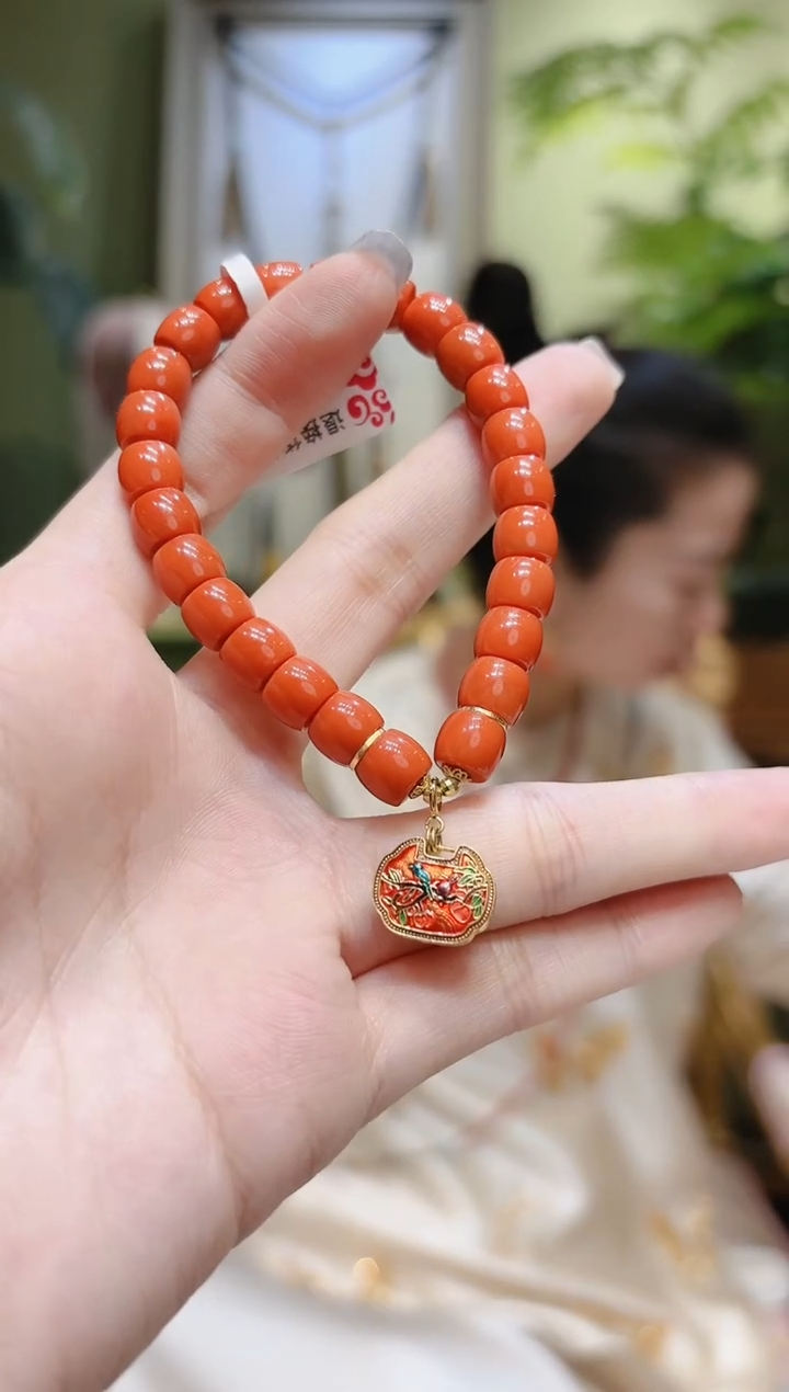 【闪购商品】南红玛瑙手串18K金镶嵌红锁精工直切南红手串