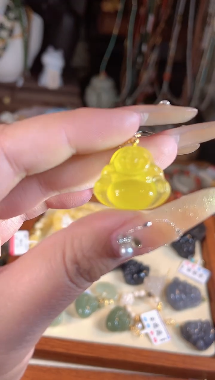 【闪购商品】绿泥石云母质玉（岫岩玉）吊坠(不含链)未镶嵌发其一