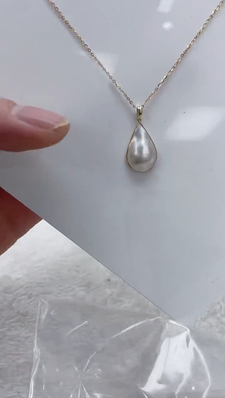 【闪购商品】海水珍珠吊坠(赠链)18K金镶嵌海水珍珠吊坠