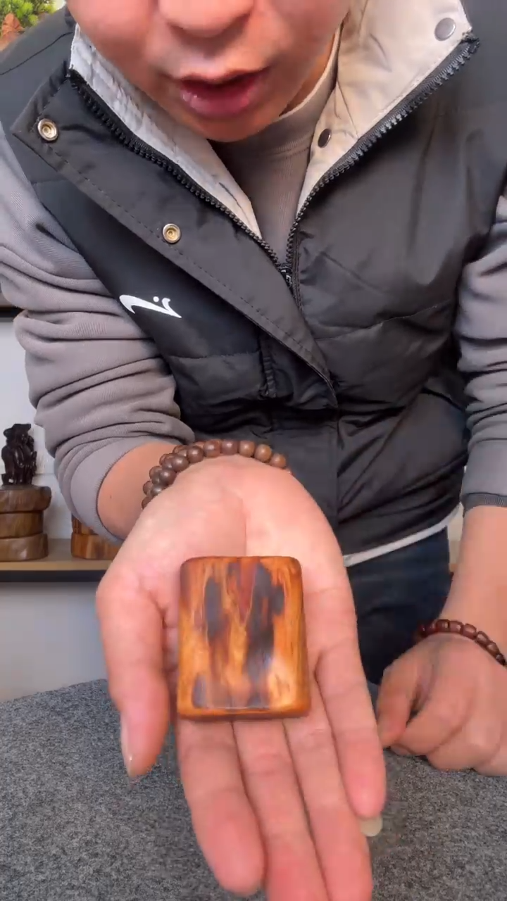 【闪购商品】柏木（崖柏）崖柏