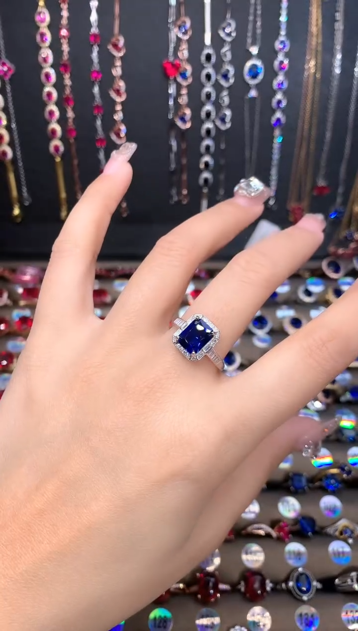 【闪购商品】蓝宝石戒指银S925镶嵌7.9银色