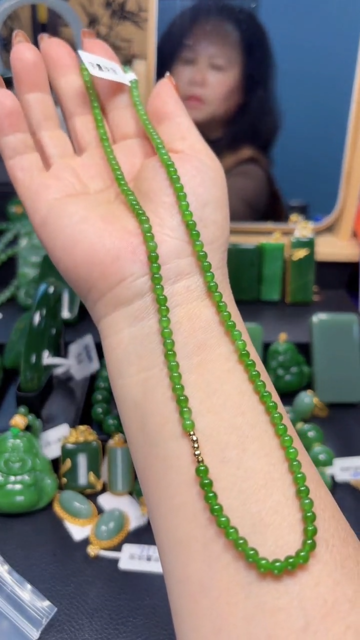 【闪购商品】和田玉（碧玉）颈饰18K金镶嵌1