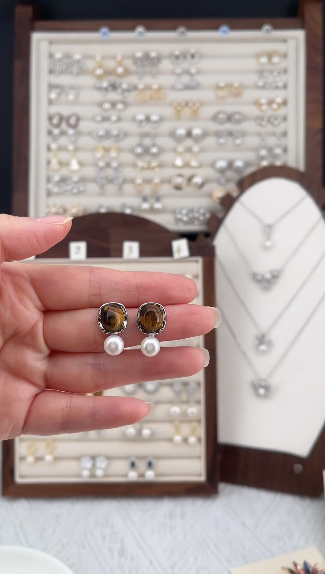 合金耳饰淡水珍珠火眼款