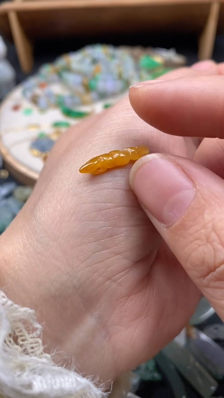 【闪购商品】翡翠颈饰未镶嵌翡翠净货26931