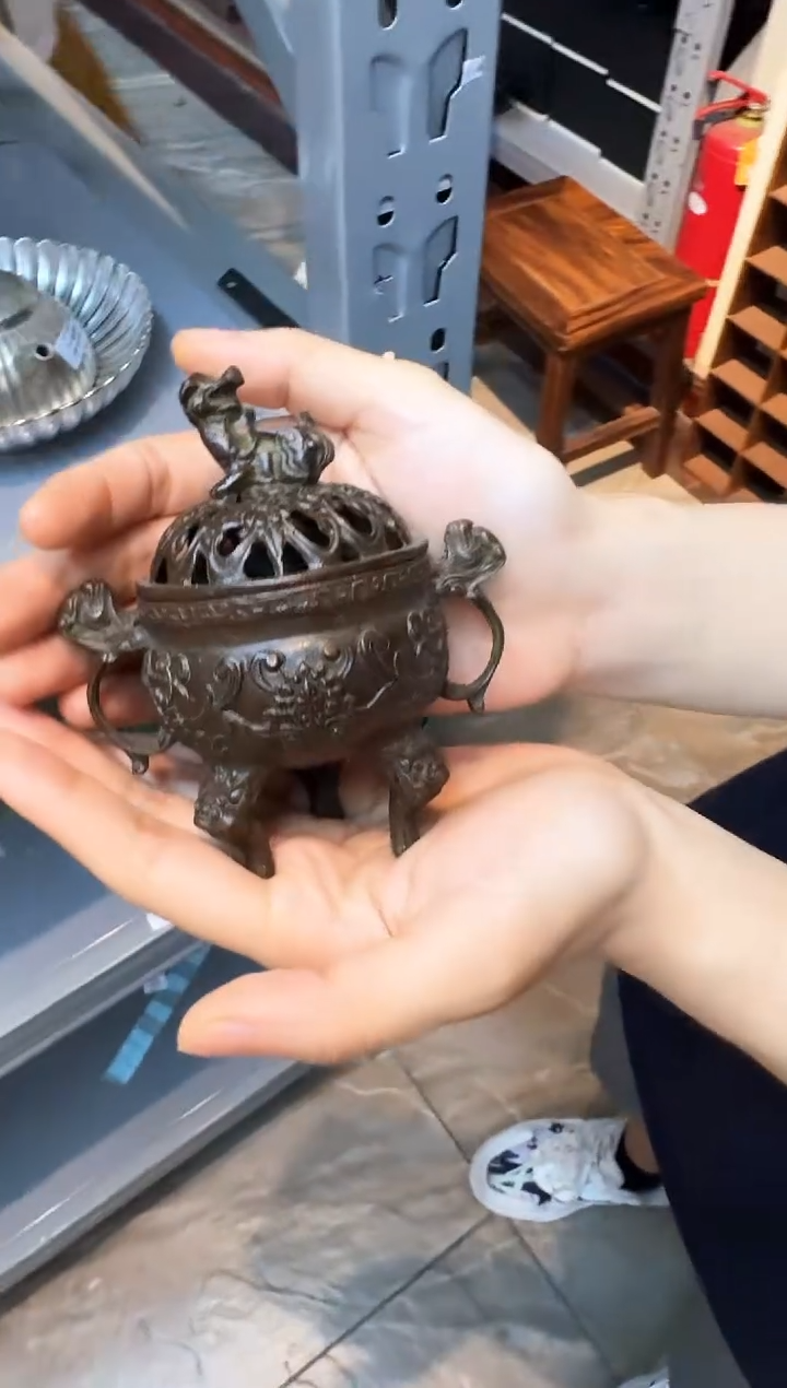 搬迁清仓中 且拍且珍惜