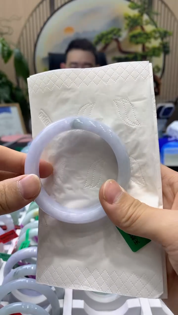 【闪购商品】翡翠手镯未镶嵌000013389