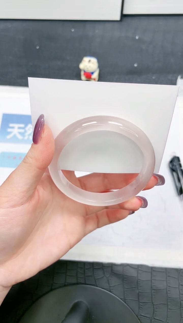 【闪购商品】石英质玉手镯未镶嵌267-59.3