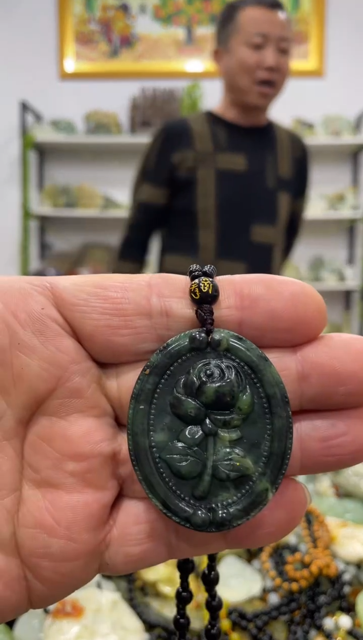 【闪购商品】岫玉吊坠未镶嵌           