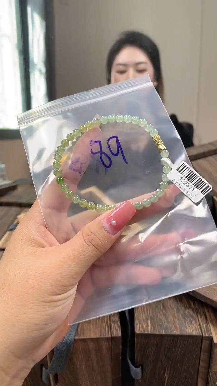 未镶嵌手链翡翠手串