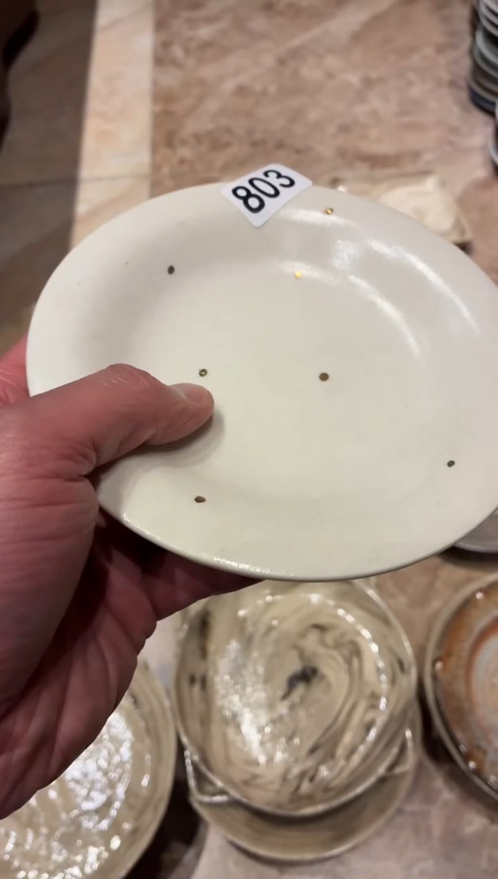 瓷片迁***玲803白点金反边盘1个