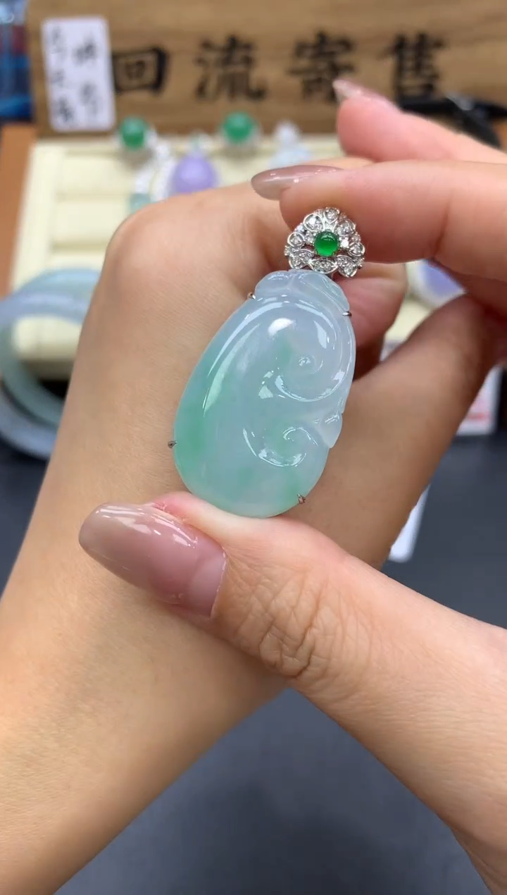 【闪购商品】翡翠颈饰18K金镶嵌523-中国好珍宝