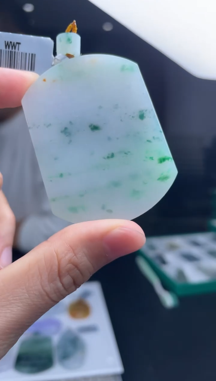 【闪购商品】定制翡翠未镶嵌02-19HDJT0143911