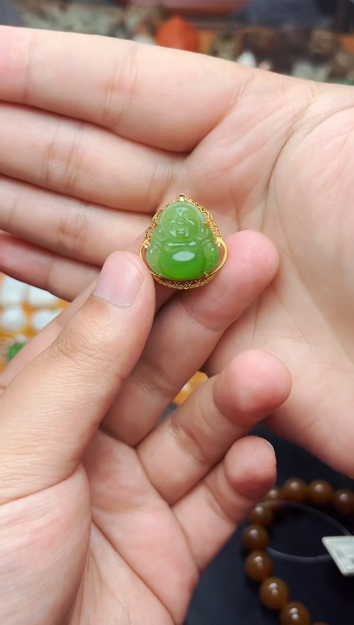 【闪购商品】和田玉颈饰18K金镶嵌佛01