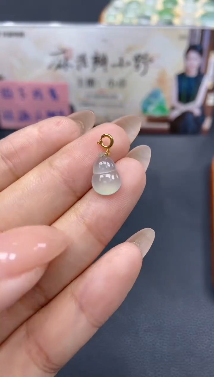 【闪购商品】定制翡翠未镶嵌天然翡翠A货75