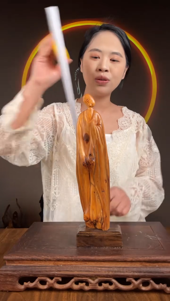 【闪购商品】柏木（崖柏）手工摆件,先抢先得!366