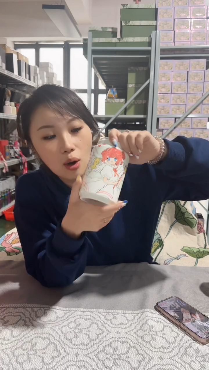 【闪购商品】瓷B193------------