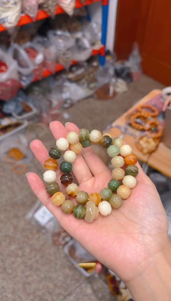 吊坠菩提根/象牙果汉堡双圈手串