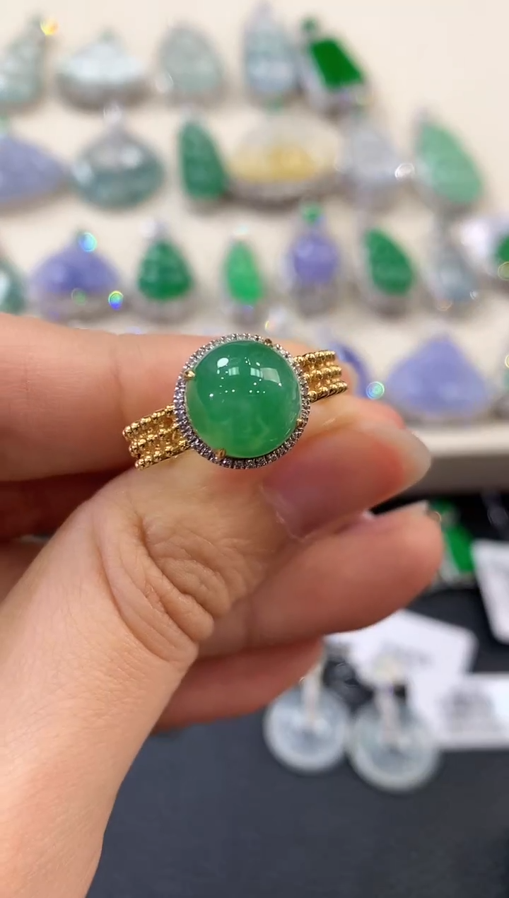 【闪购商品】翡翠戒指18K金镶嵌B122           
