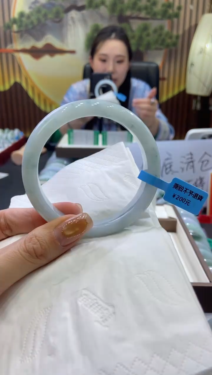 未镶嵌手镯翡翠0004627