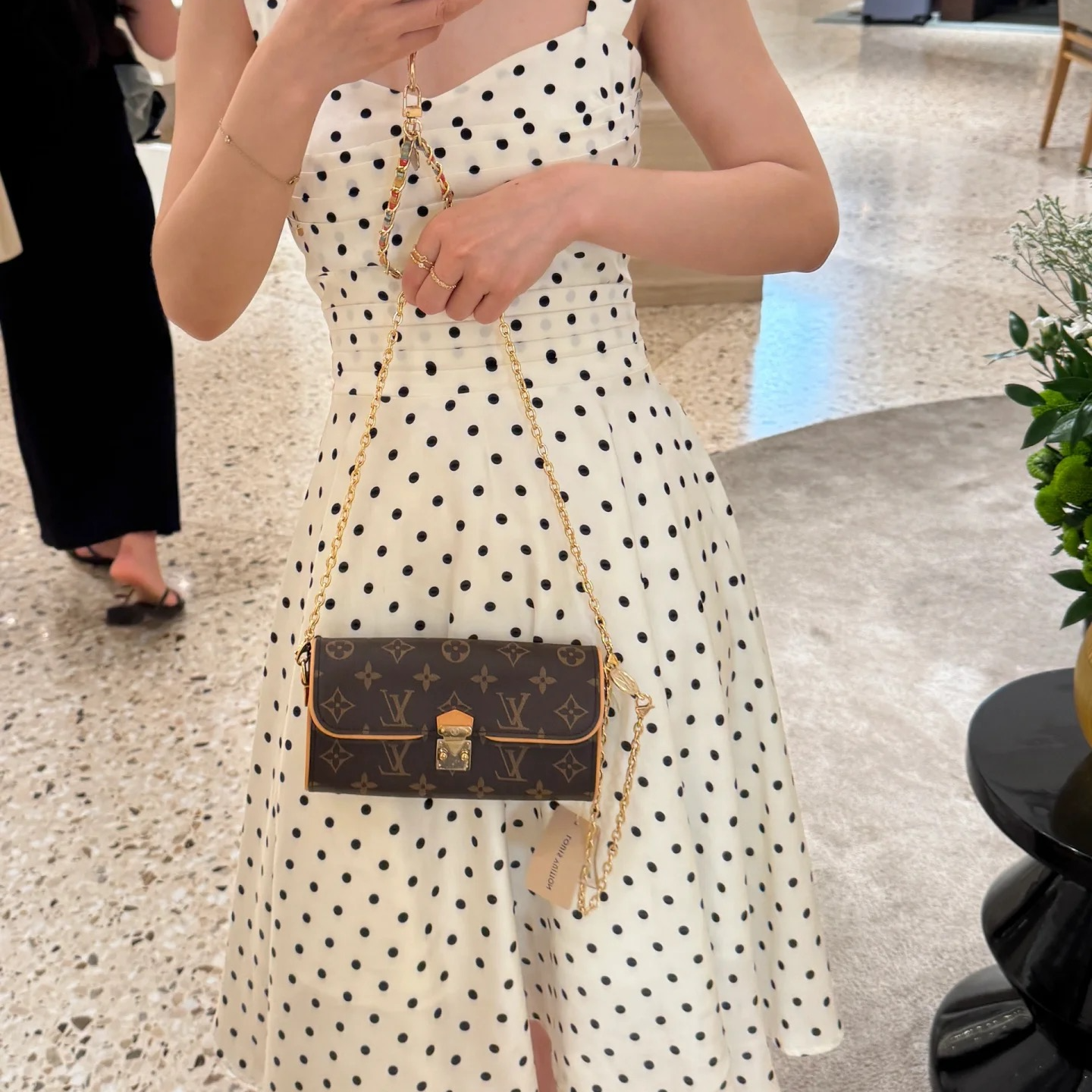 99新 LouisVuitton/路易威登 camille 经典老花女士链条包