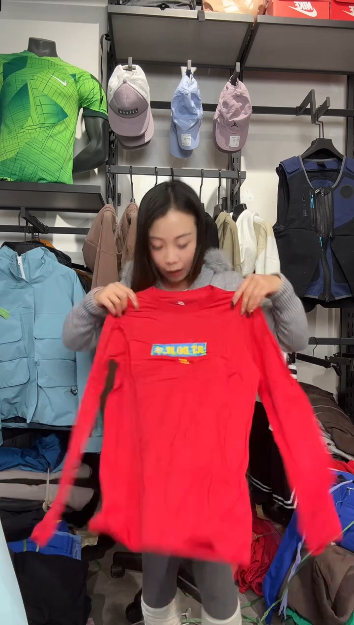 1368 编码 瑕疵款直播间过款为准 尺码 M 140 2