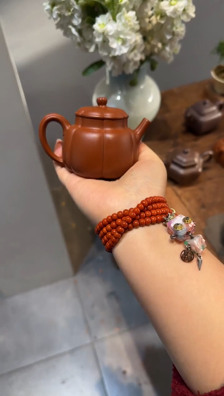 茶壶紫砂清**月繁花 朱泥