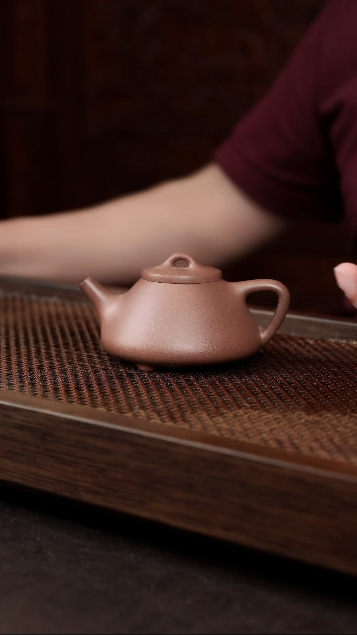 茶壶紫砂桃花泥子冶