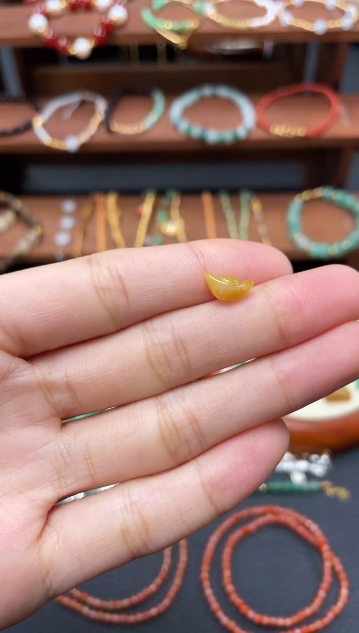 【闪购商品】翡翠吊坠(不含链)18K金镶嵌一个  JK102