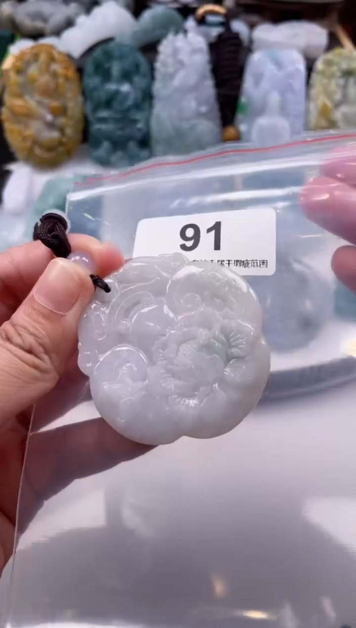 【闪购商品】翡翠颈饰未镶嵌天然缅甸A货翡翠91
