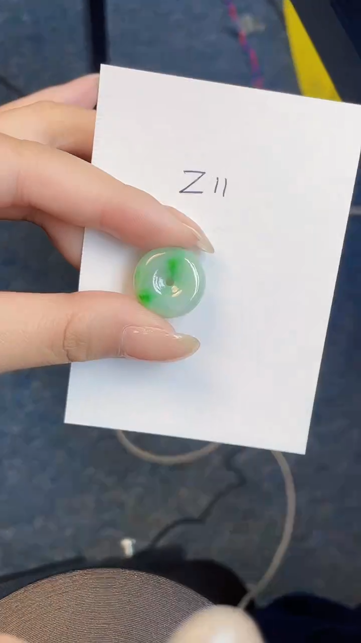 【闪购商品】翡翠颈饰未镶嵌00000000