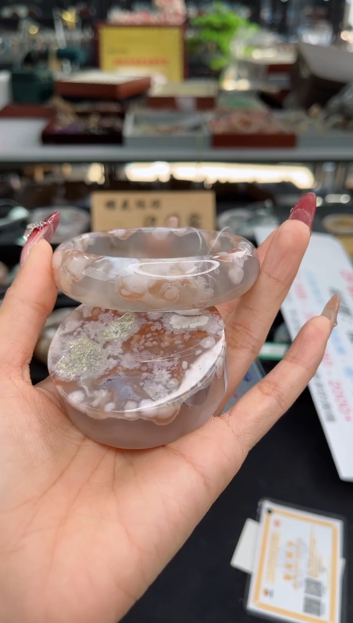 【闪购商品】石英质玉手镯未镶嵌60圈口（赠品镯心）3540353