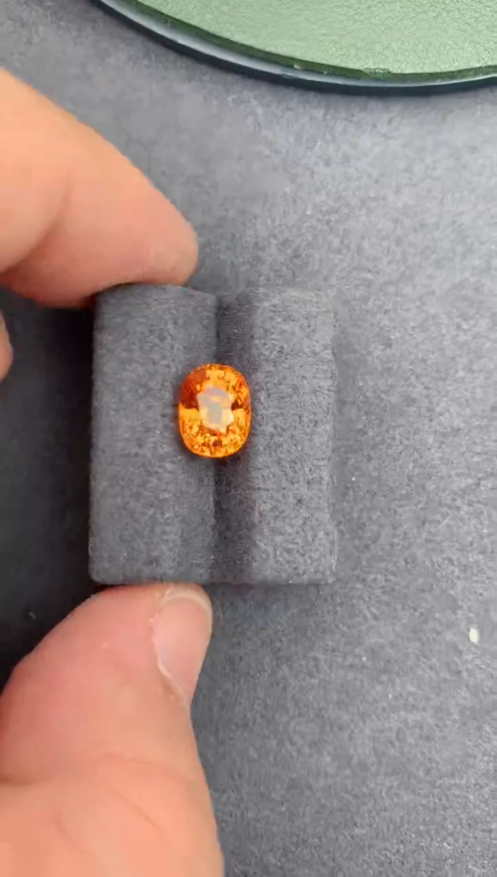 【闪购商品】石榴石裸石未镶嵌3.6ct芬达